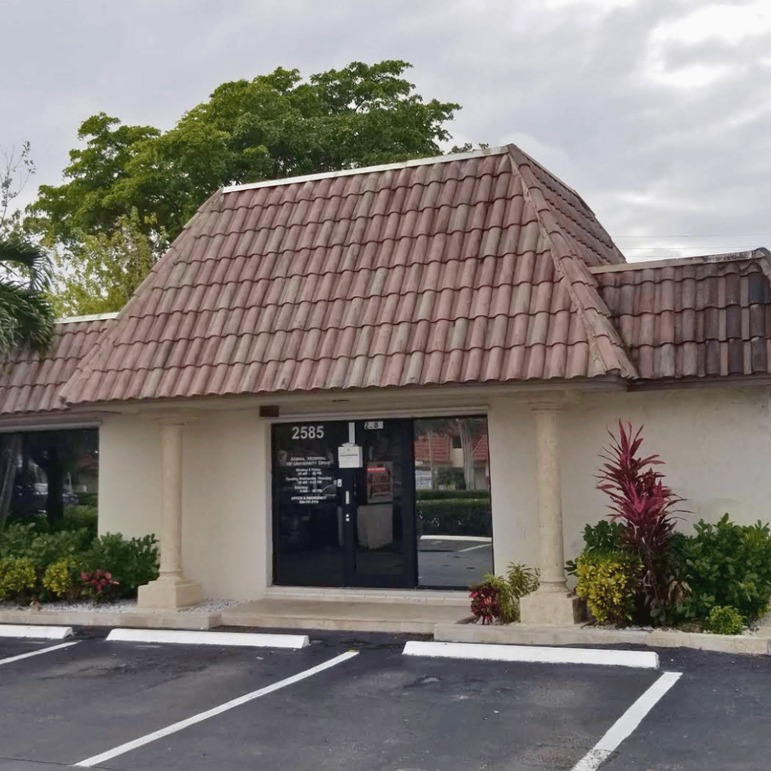 location Animal Hospital of University Drive builidng